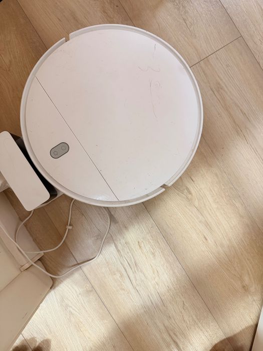 Робот пылесос с влажной уборкой