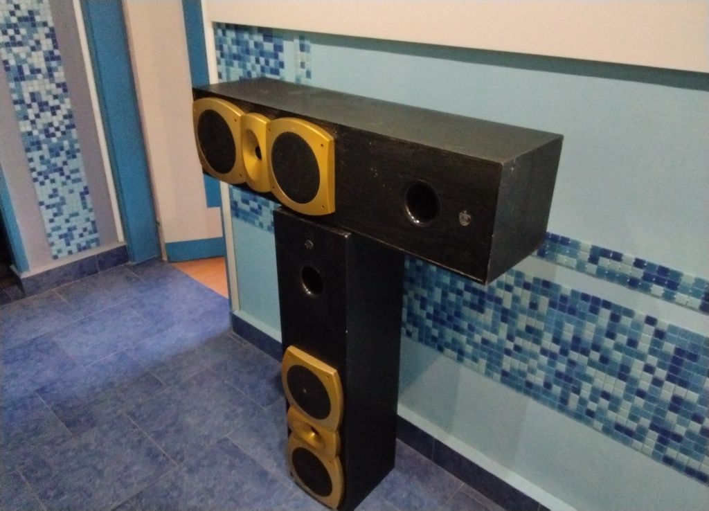 страхотни оригинални немски тонколони CAT MBC 300-2х300вата
