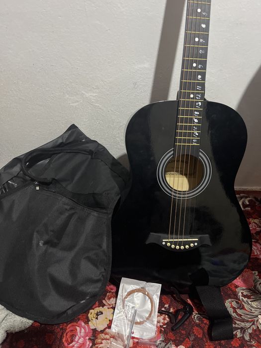 Гитара новый цену договоримся