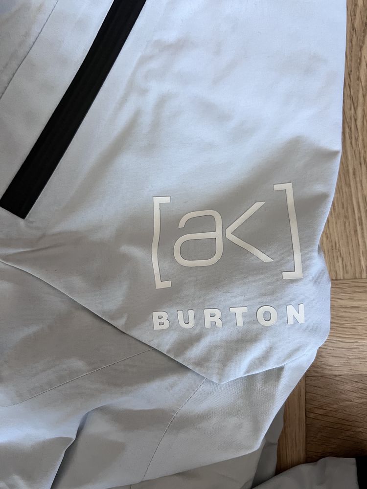 Burton ak goretex - яке и панталони