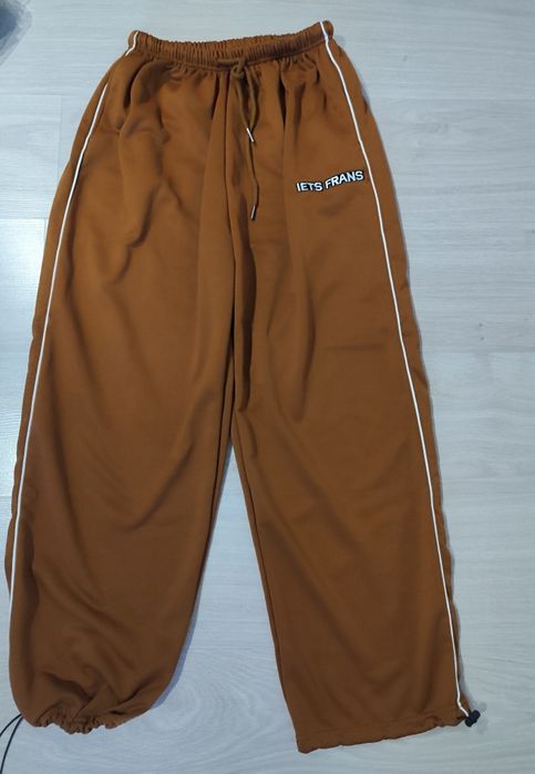 Продам новые вещи всё по 1600