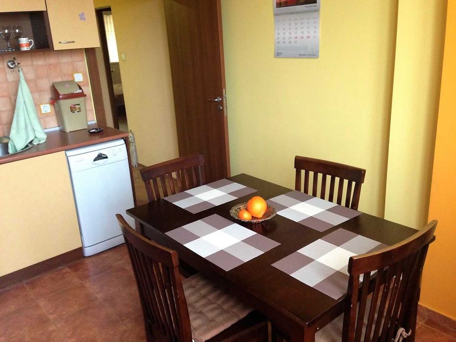 Продава се Тристаен апартамент в София, Банишора - 95 кв.м за 1790 €/кв.м - Снимка #2