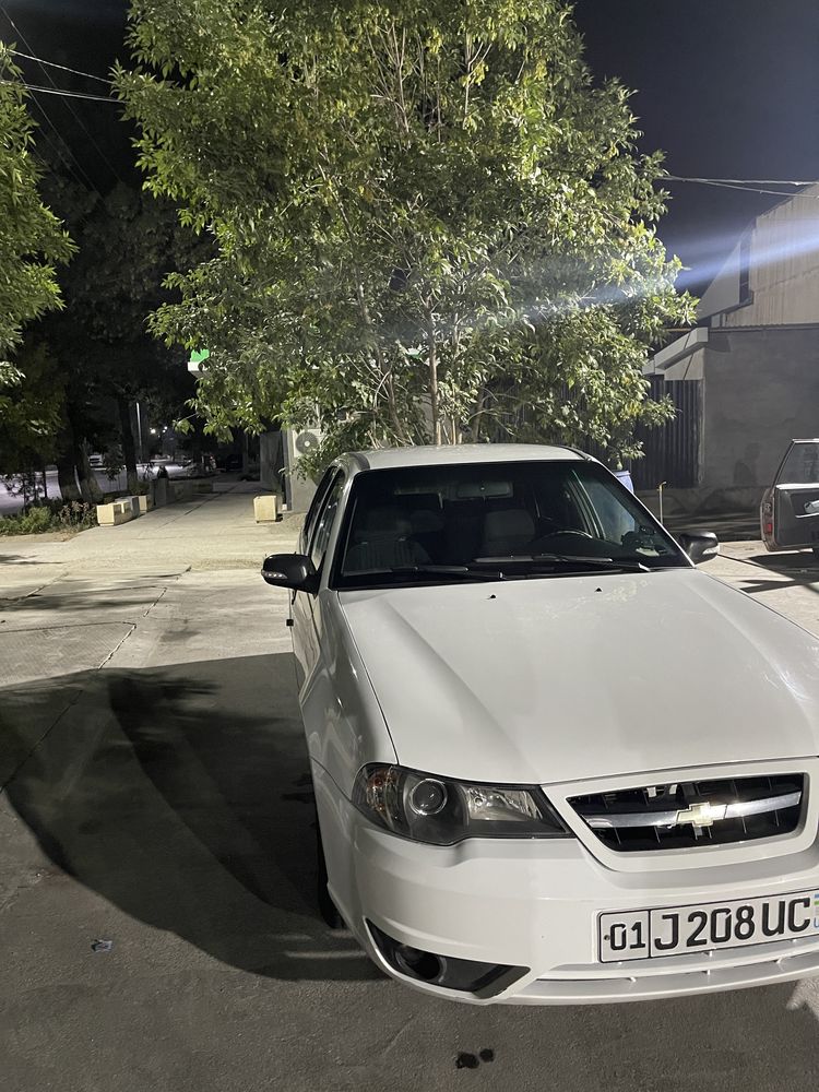 nexia 2 2014 super kandetsaner naqt yoke vkupga xam buladi