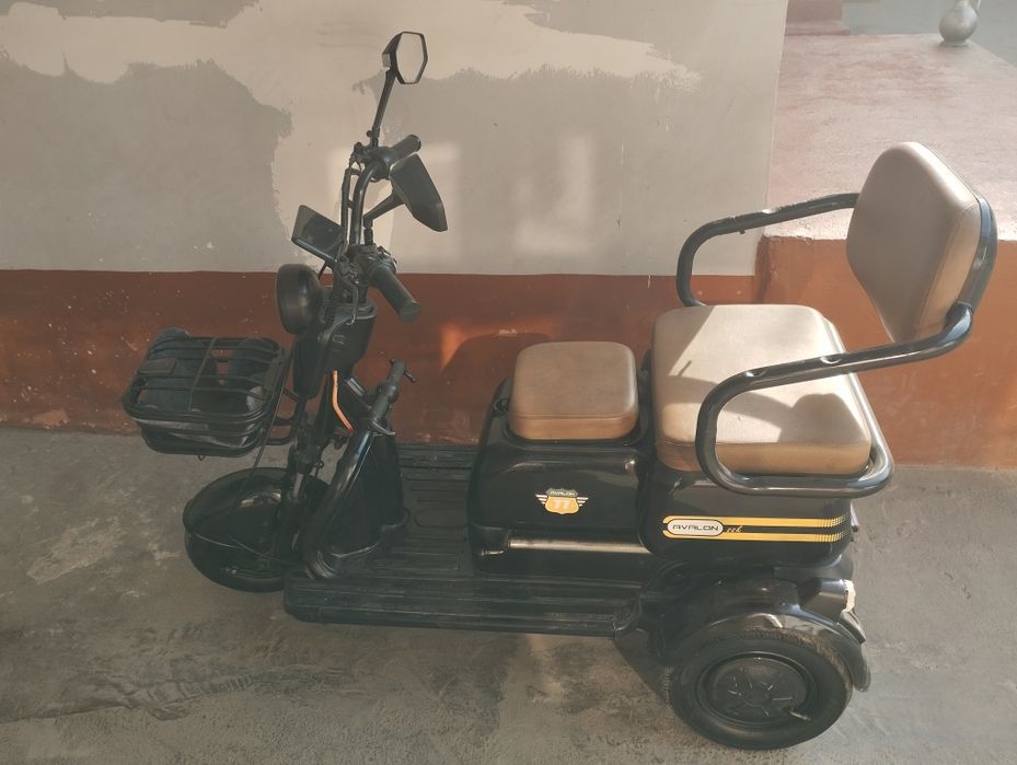 Скутер сотилади холати