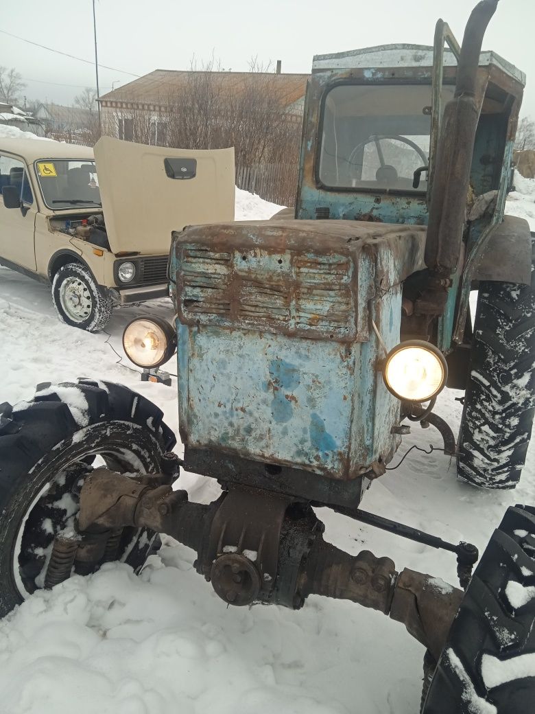 Продам трактор Т-40
