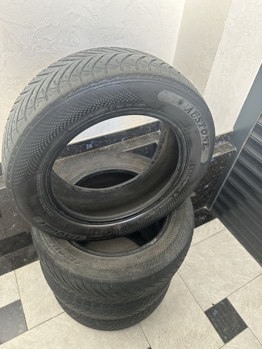 Auston balon 195/60/15.    R15