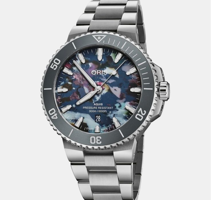 Автоматичен часовник Oris Aquis Date 43.5 mm