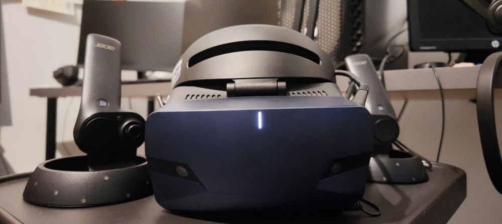 Acer VR OJO 500 casti, manete, baterii, incarcator,