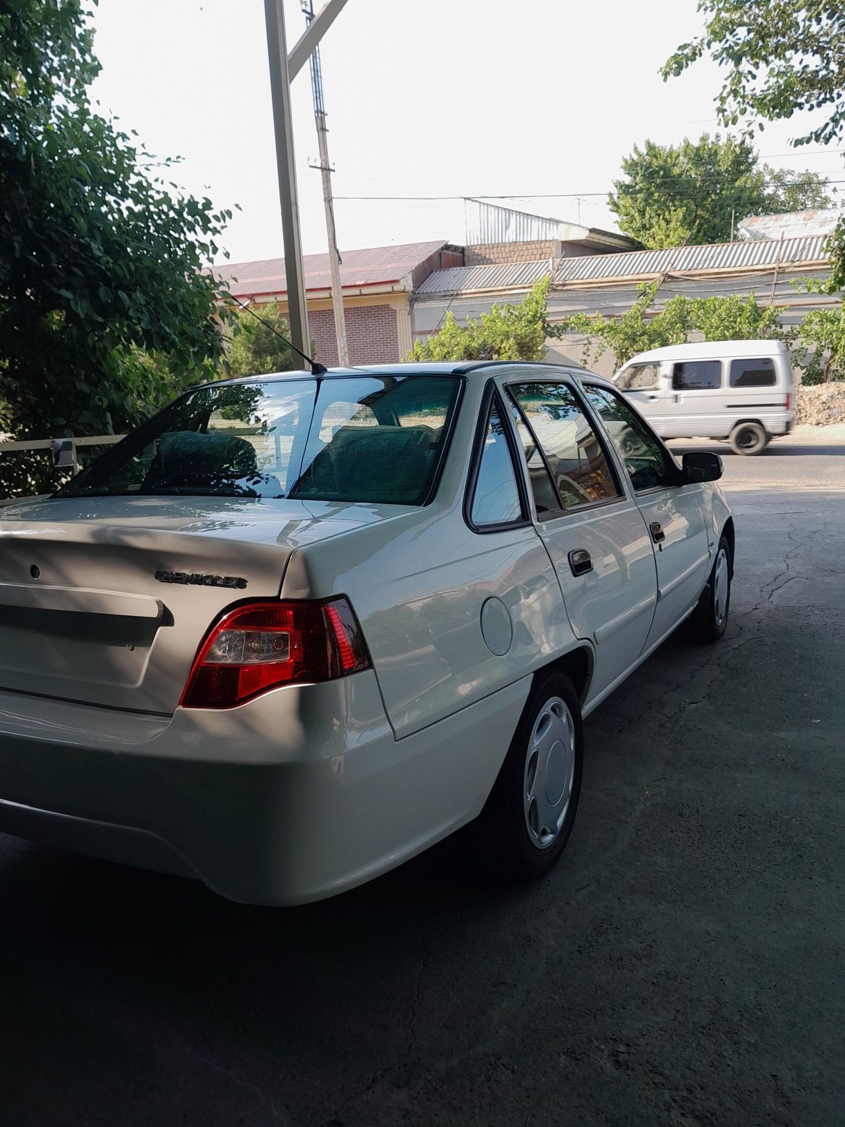 Nexia 2 1.6 luks kandisaner