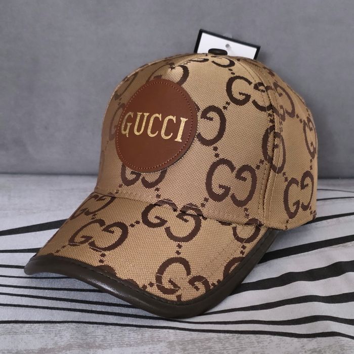 Шапка с козирка Dsquared,Nike,Armani,Gucci унисекс