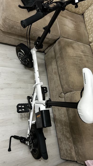 Vănd bicicletă electrica Dat Ev pliabila  rulaj-20 km !
