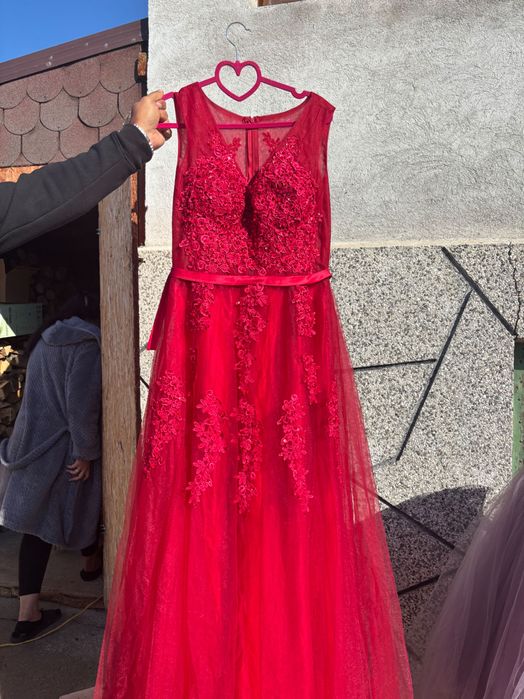 Уникална бална рокля Червена