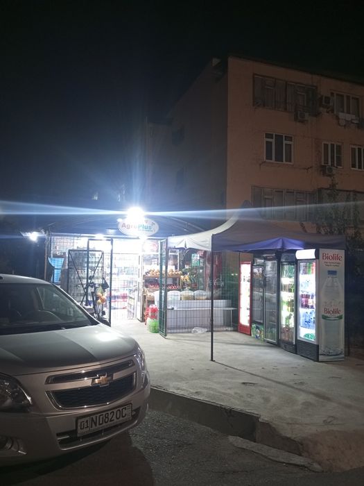 oziq ovqat doʻkoni sotiladi