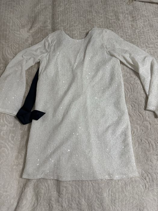 2 рокли и един сет от ляйла