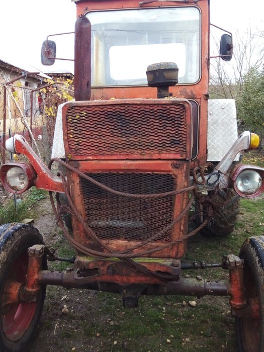 Vand tractor UTB 650
