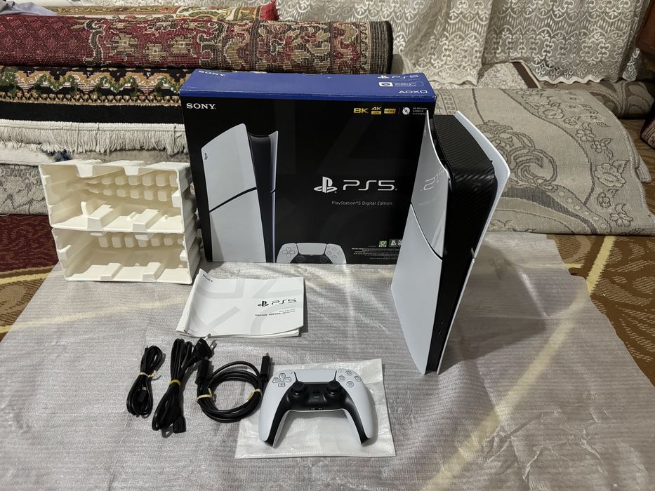 Ps5 Slim Koreyadan Kelgan Xotirasi 1TB 25 kun ishlagan
