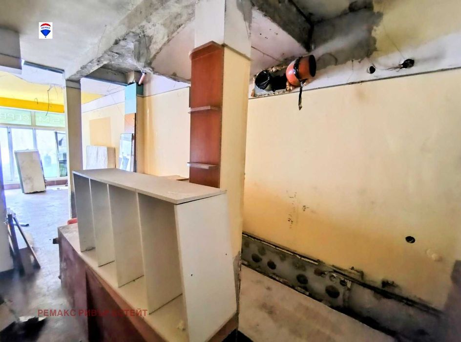 Дава се под наем Магазин в Русе, Център - 44 кв.м за 204 € - Снимка #5