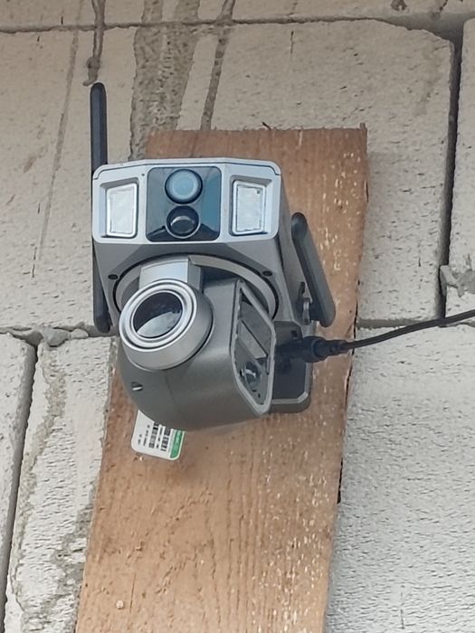 Camera Supraveghere 4G si WIFI 2K Ultra HD, Triple Lens, 10X Optical Z