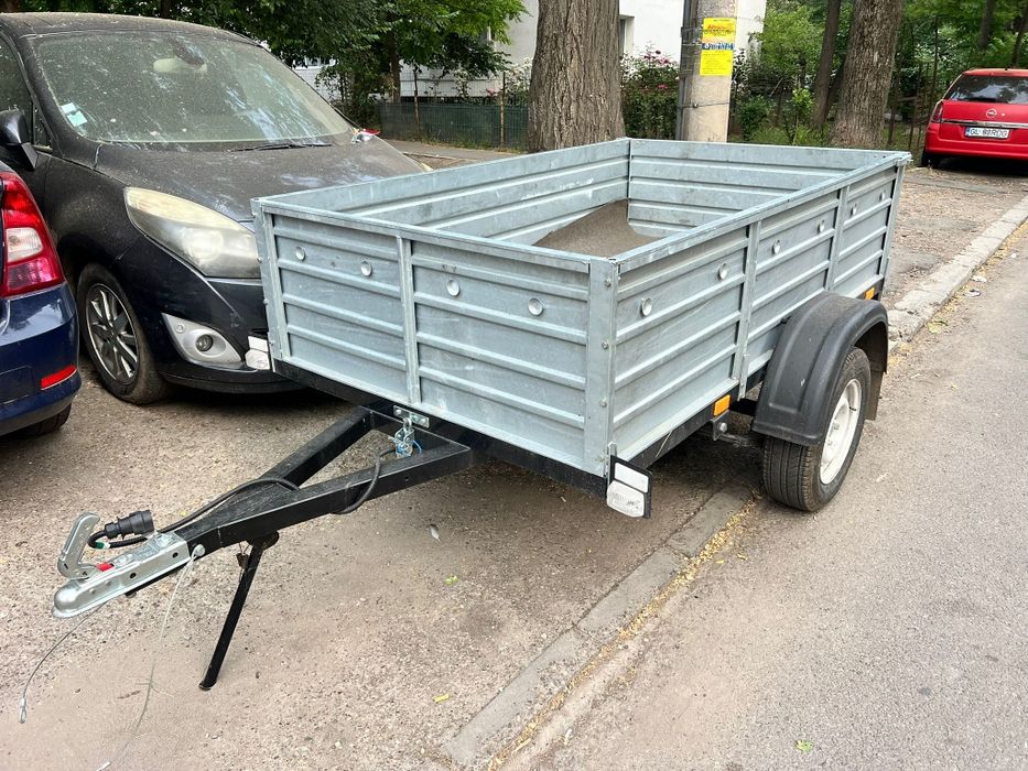 Închiriez remorca auto de 750kg