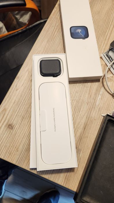 Apple Watch 9, GPS, Carcasa Midnight Aluminium 45mm, Midnight Sport Ba