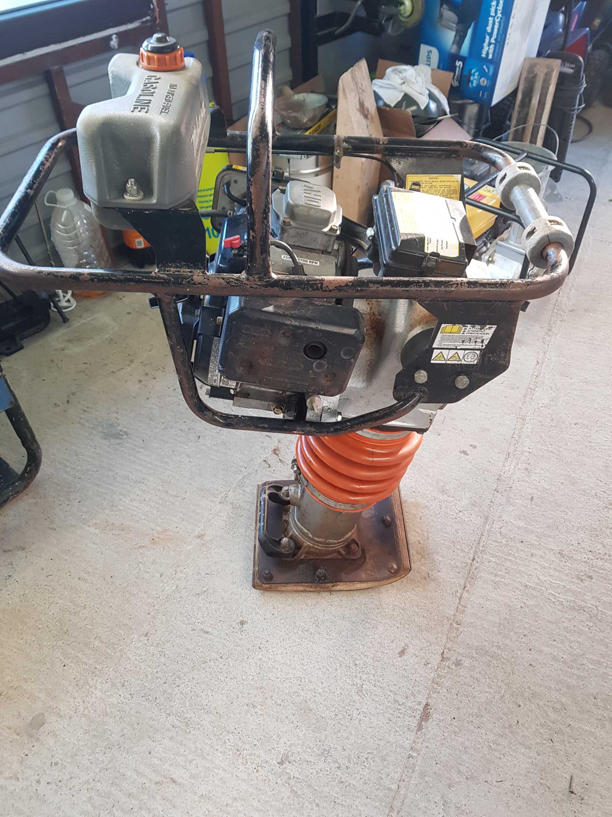 Mai Compactor MIKASA MT 84F