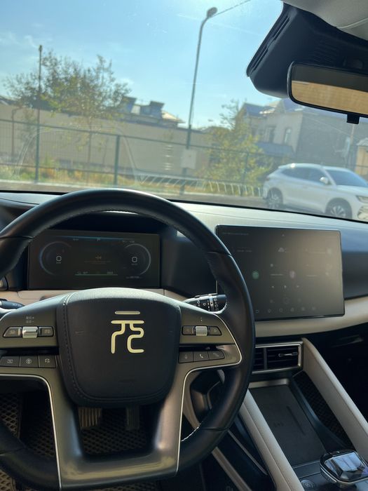 Byd Yuan up smart full 2024 yil tozza