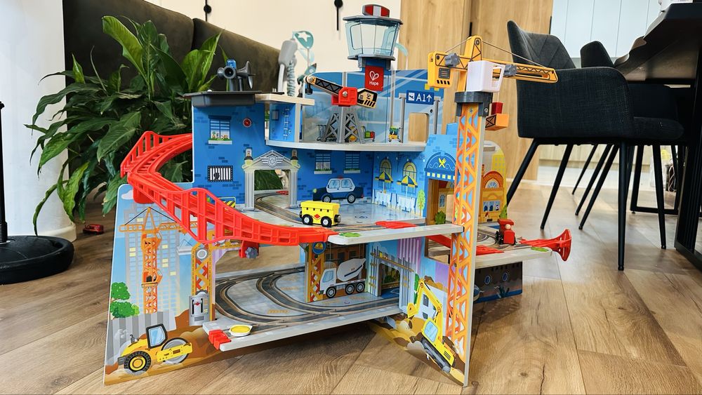 Игрален комплетк влак Hape international