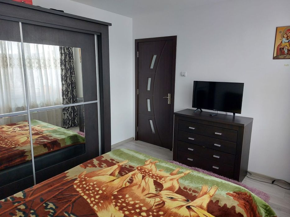 Vand apartament 2camere,mobilat si utilat in Moinesti
