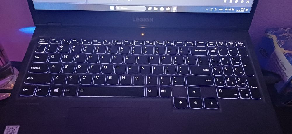 Vand/schimb laptop legion 5-15IMH6