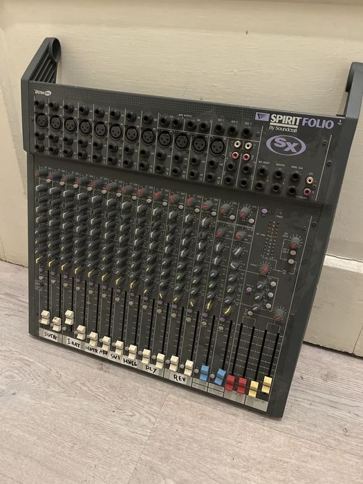 Миксер soundcraft spirit folio sx
