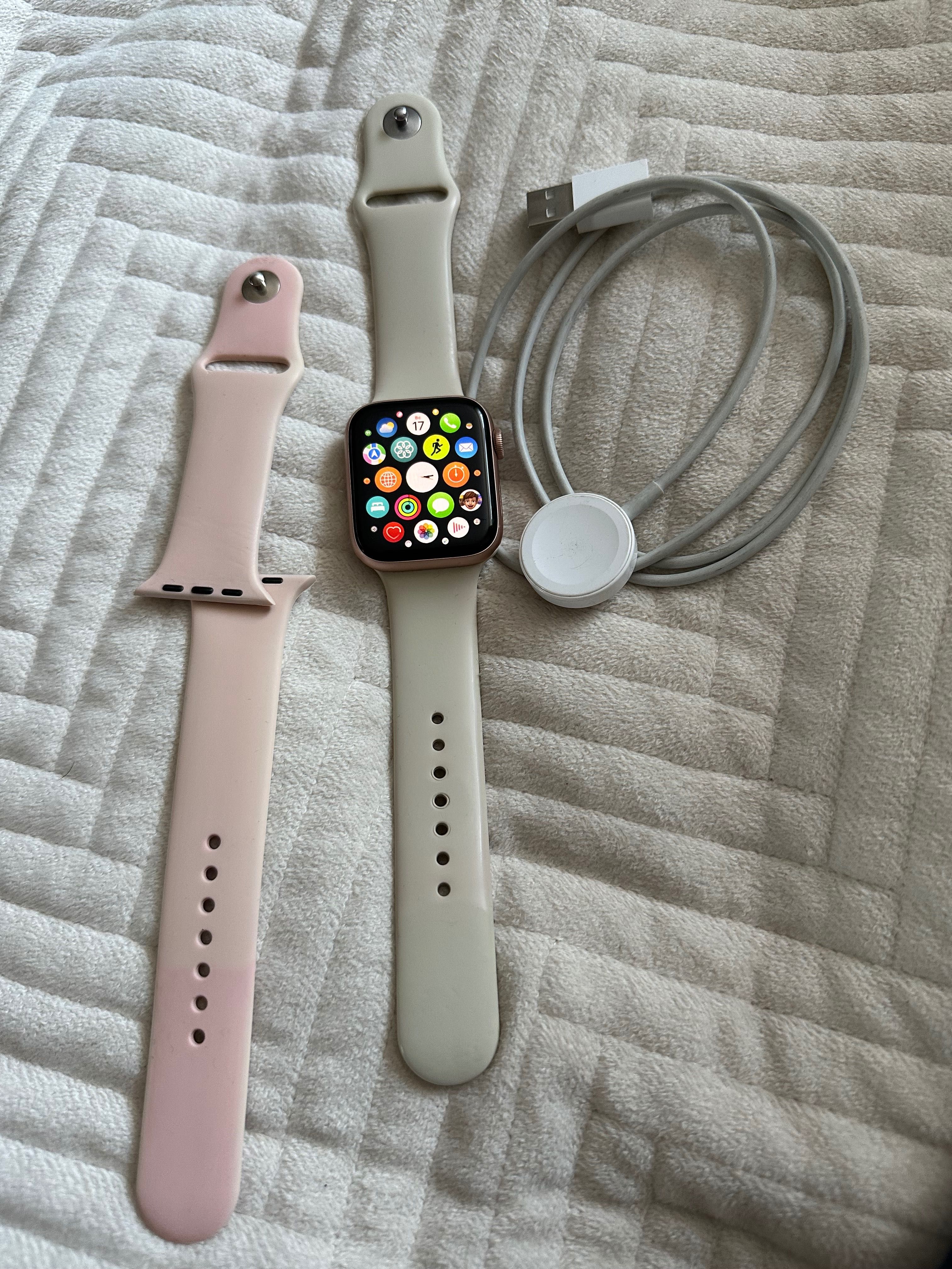 Продам Apple Watch se