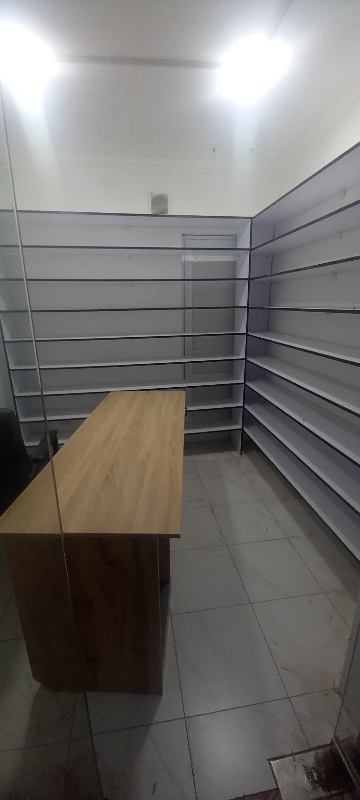 Mebel ustasi мебелшик