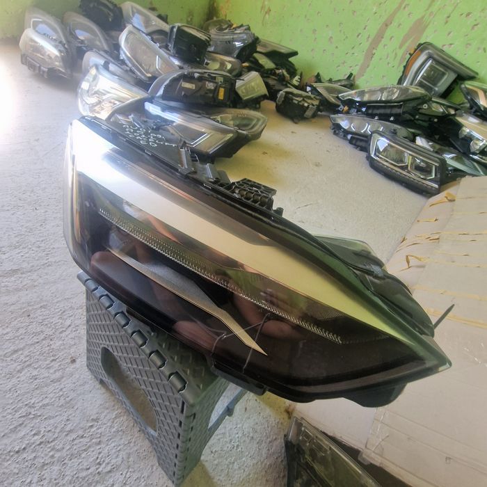 Audi A5 B9.5  2022 face lift full led десен фар