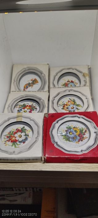 coaster/suport pahare/bere din zinc cu ceramica ornament  ceramica