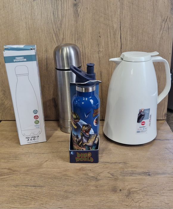 Термос Лот нови!!!