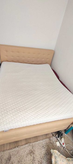 Pat tapițat 160x200 + saltea