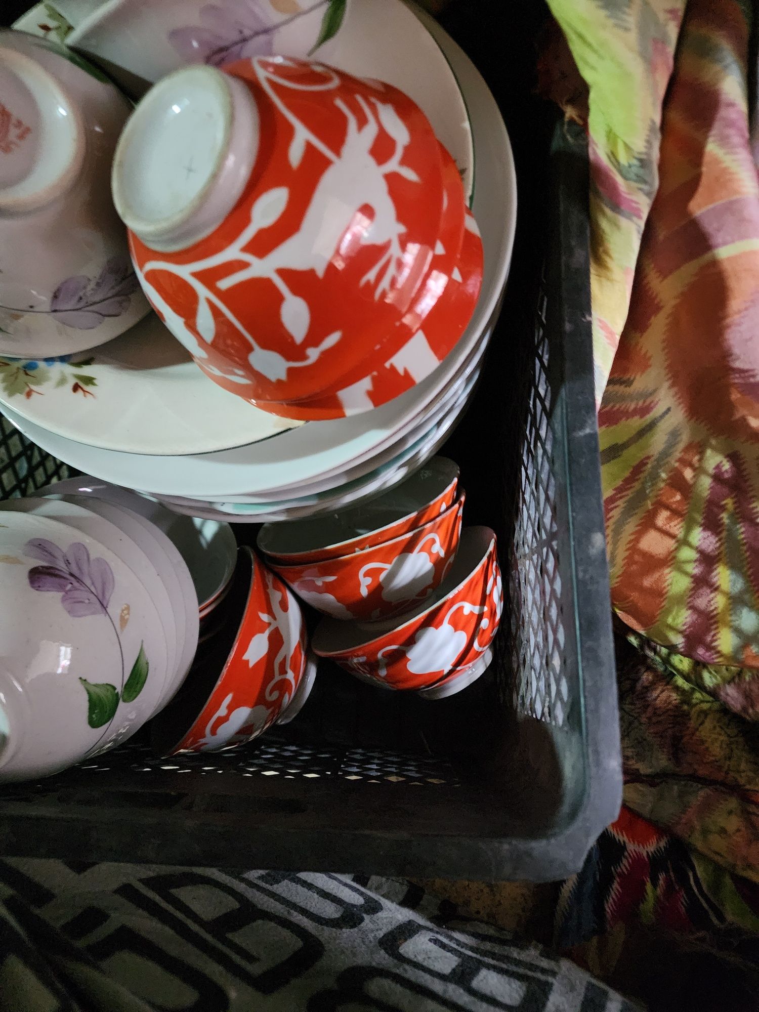 Посуда из дома б.у. продается
