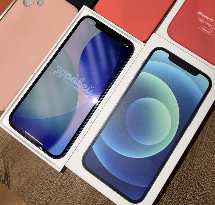 Продавам iPhone 12 – 128GB, BLUE