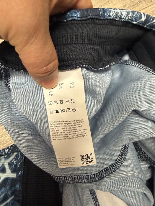 Мъжко долнище Boss-L-XL размер