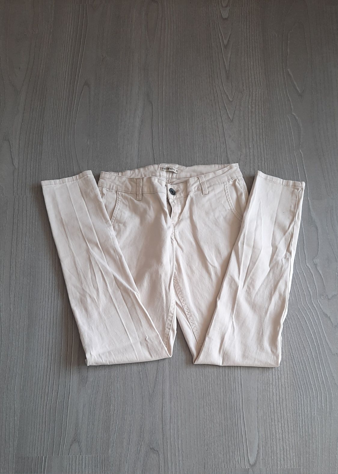 Pantaloni crem marimea M