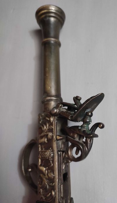 Кремъчен пищов за декорация месинг