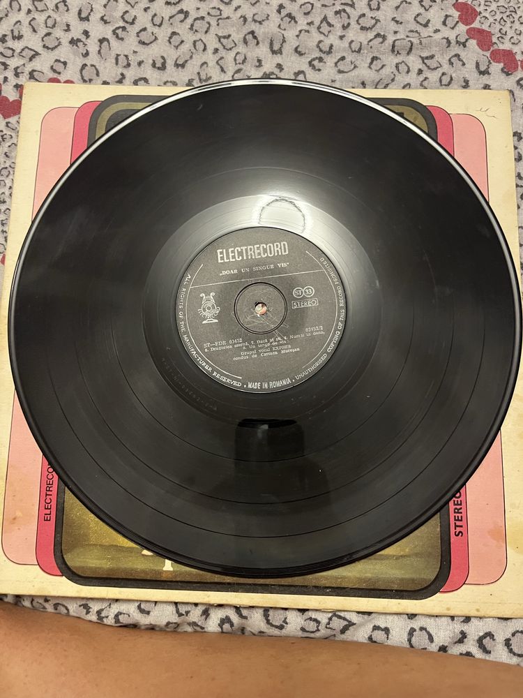 disc vinil,intr o stare foarte buna