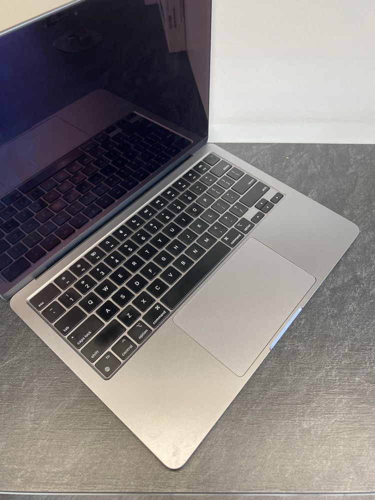 Macbook air 2 8/256 gray 98%  143ta sikl