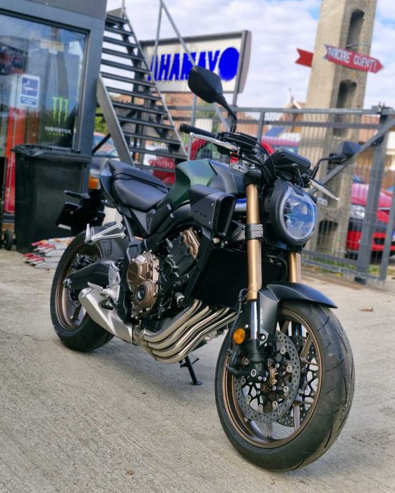 Honda CB650R model 2025 nou - livrare stoc EST BIKE