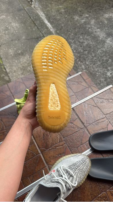 Vand Yeezy Blue Tint