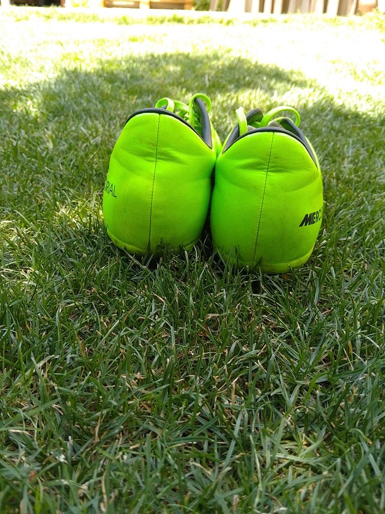 Бутонки nike mercurial
