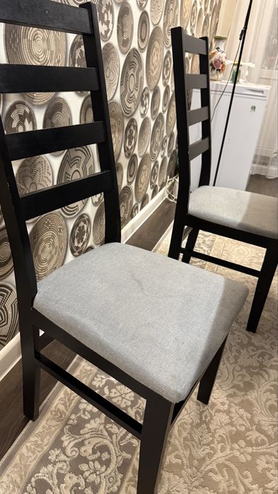 Стулья на кухню 4 штуки