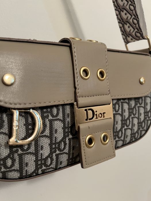 Дамски чанти Dior