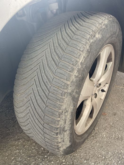 Michelin всесезонни гуми 275/55/19 dot 19 4mm