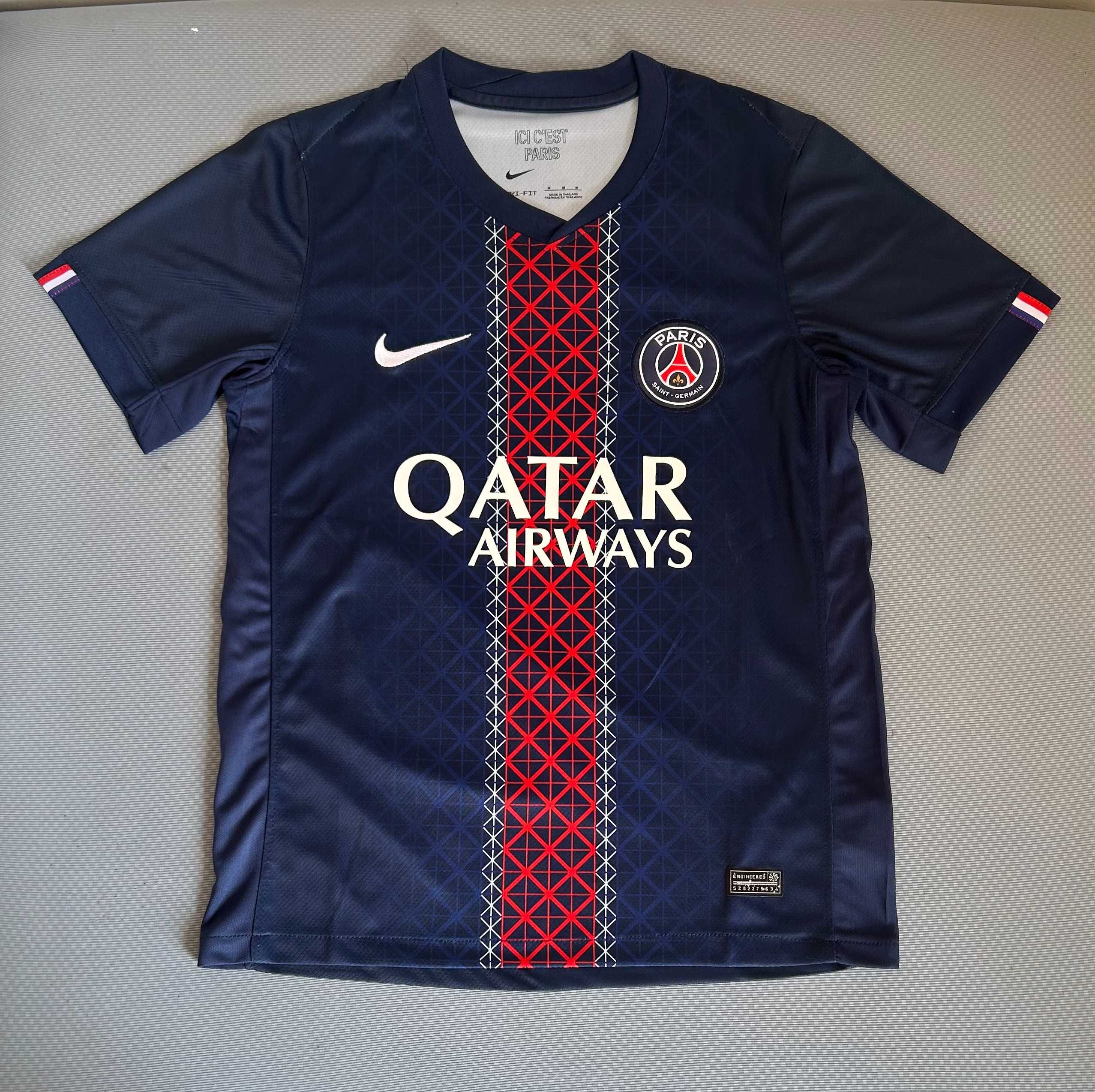 Тениска на PSG за сезон 25/26 в отлично състояние!